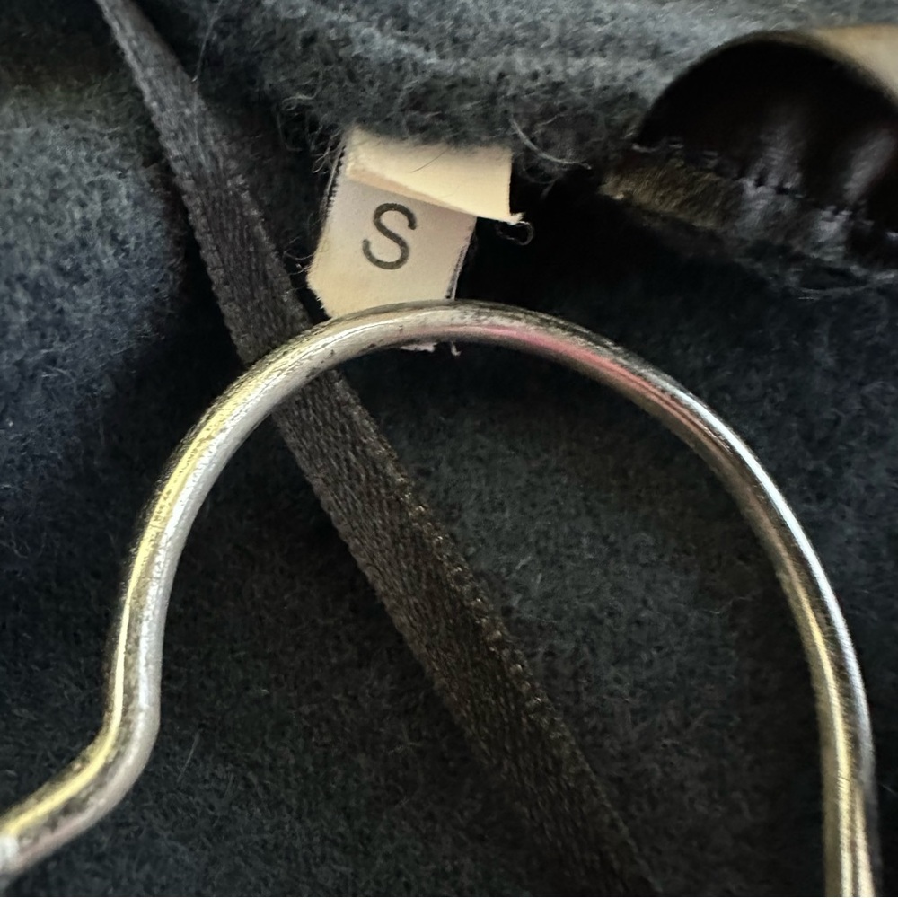 D. Exterior Angora Wool Coat - Picture 5 of 7